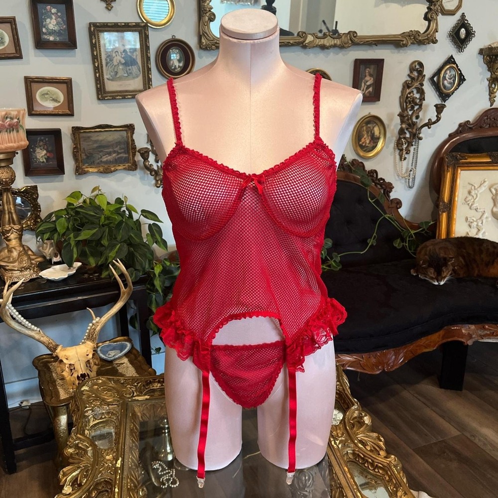 Elegant Moments Red Fishnet Lingerie Set Garterโ Chemise and Thong Women S/M